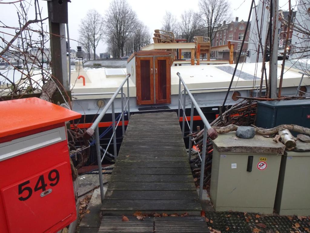 Fotografie z fotogalerie ubytování Anna Houseboat v destinaci Amsterdam
