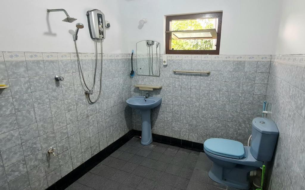 Bilik mandi di Villa DEE DEE
