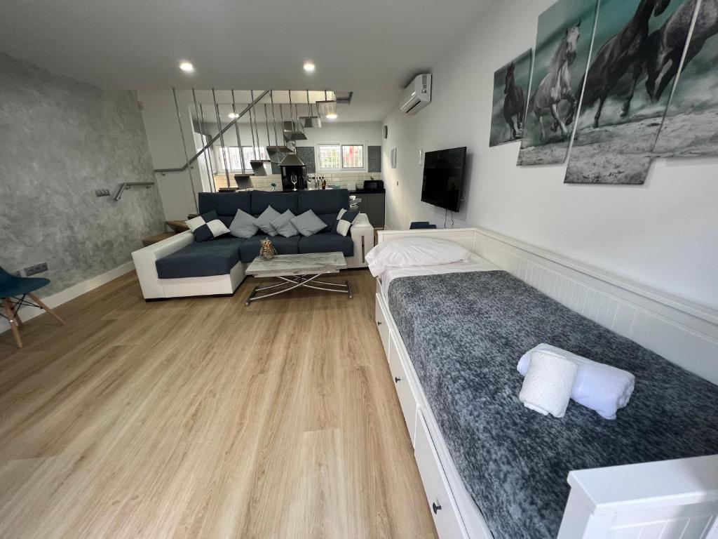 Telewizja i/lub zestaw kina domowego w obiekcie SACABA BEACH SWEET