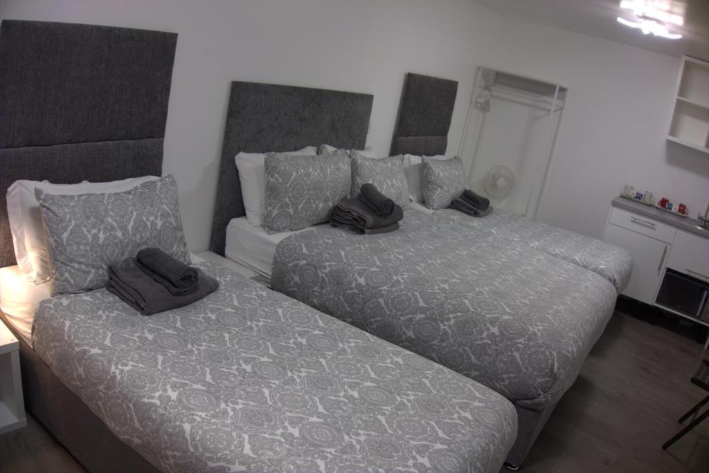 Abbey Point Hotel - Трехместный номер
