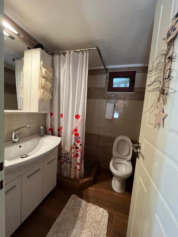 A bathroom at Sweet home