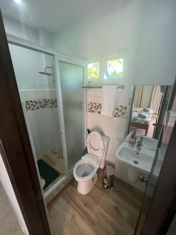 Koupelna v ubytování Ohana Hometel
