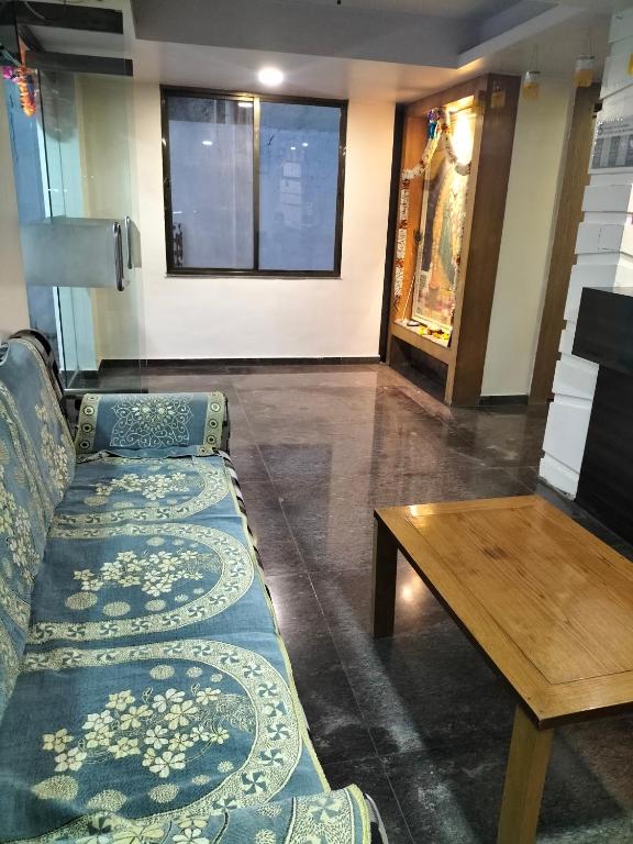 Posezení v ubytování HOTEL SAI SURYA