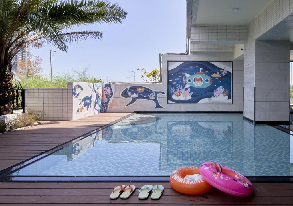 Bazén v ubytování Lanyang Seaview Hotel nebo v jeho okolí
