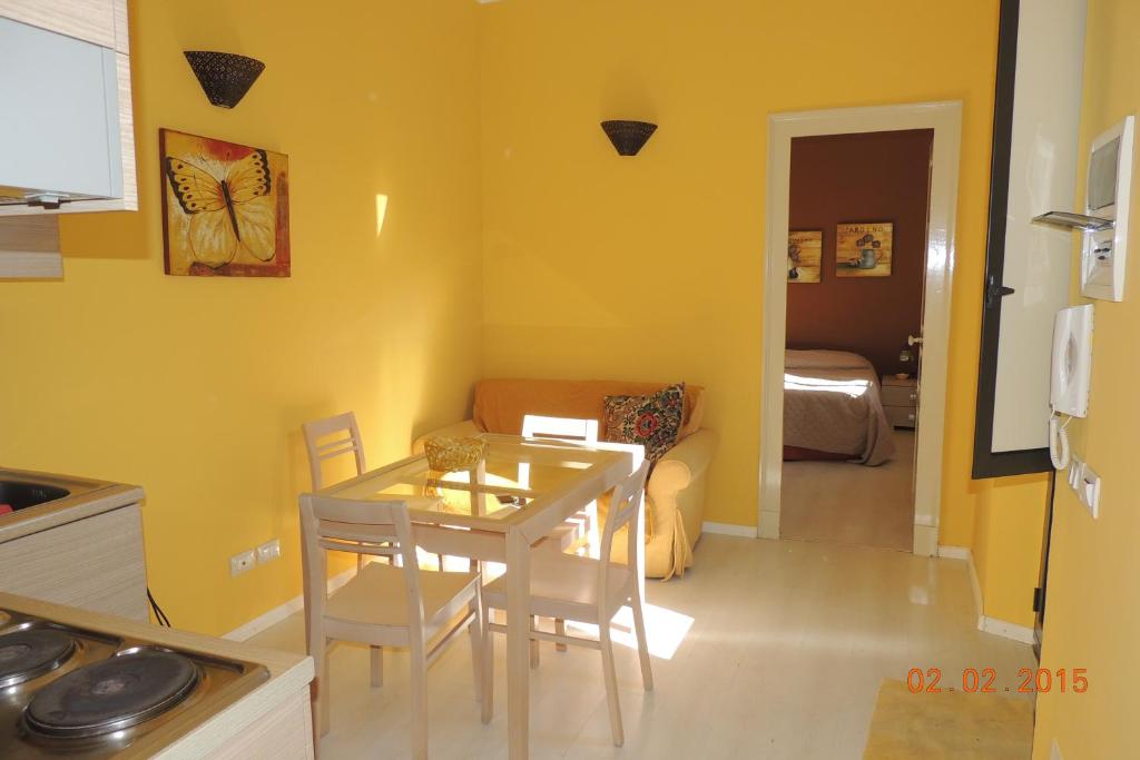 Casavacanze Residence Maia Volcani - Two-Bedroom Apartment