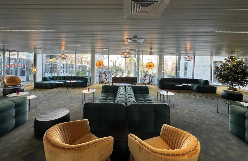 Hôtel Lodge In Paris 13 - Resim 15