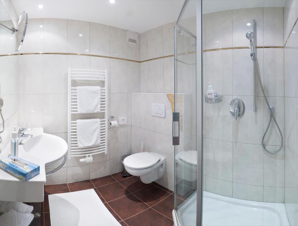 Koupelna v ubytování Hotel Goldener Löwe