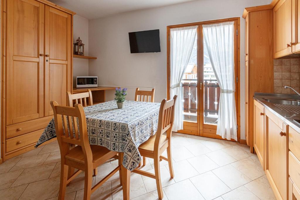 A kitchen or kitchenette at Residence Sci Sport
