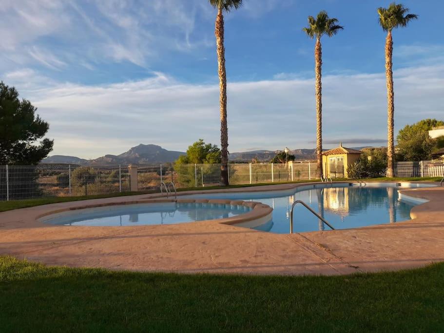 Bungalow Los Almendros Bonalba, Mutxamel – Precios 2023 ...