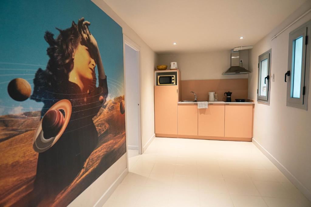 Smartr Barcelona Ramblas - Resim 23