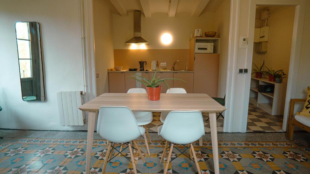 Smartr Barcelona Ramblas - Resim 28