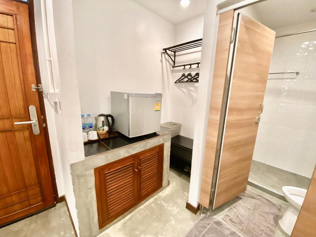 Tiny Taladnoi Hostel