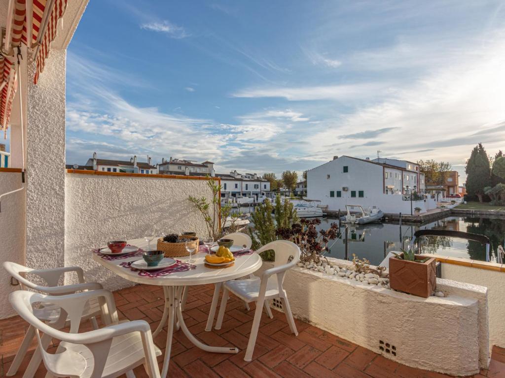 Holiday Home Port Currican by Interhome