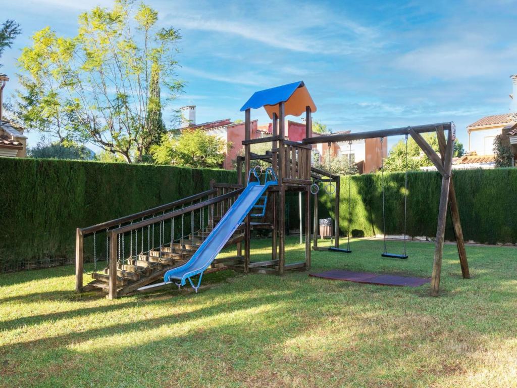 Herní místnost nebo prostor pro děti v ubytování Holiday Home Villa Verdi 11 by Interhome