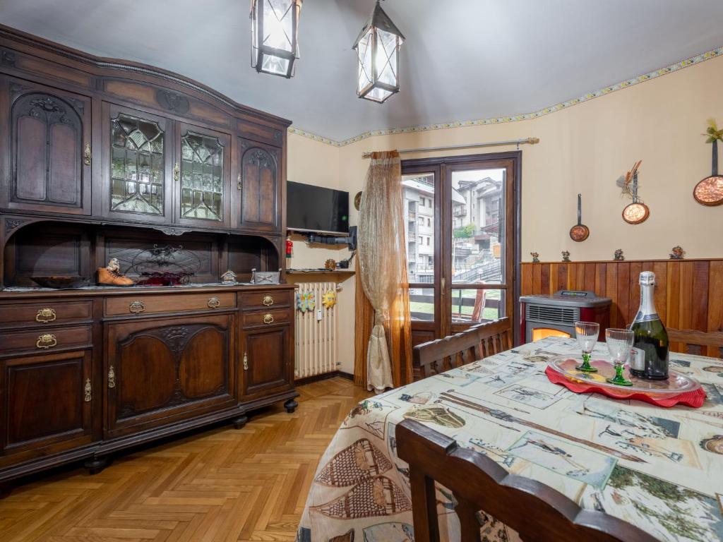 Kuchyň nebo kuchyňský kout v ubytování Apartment Hedelweiss house by Interhome