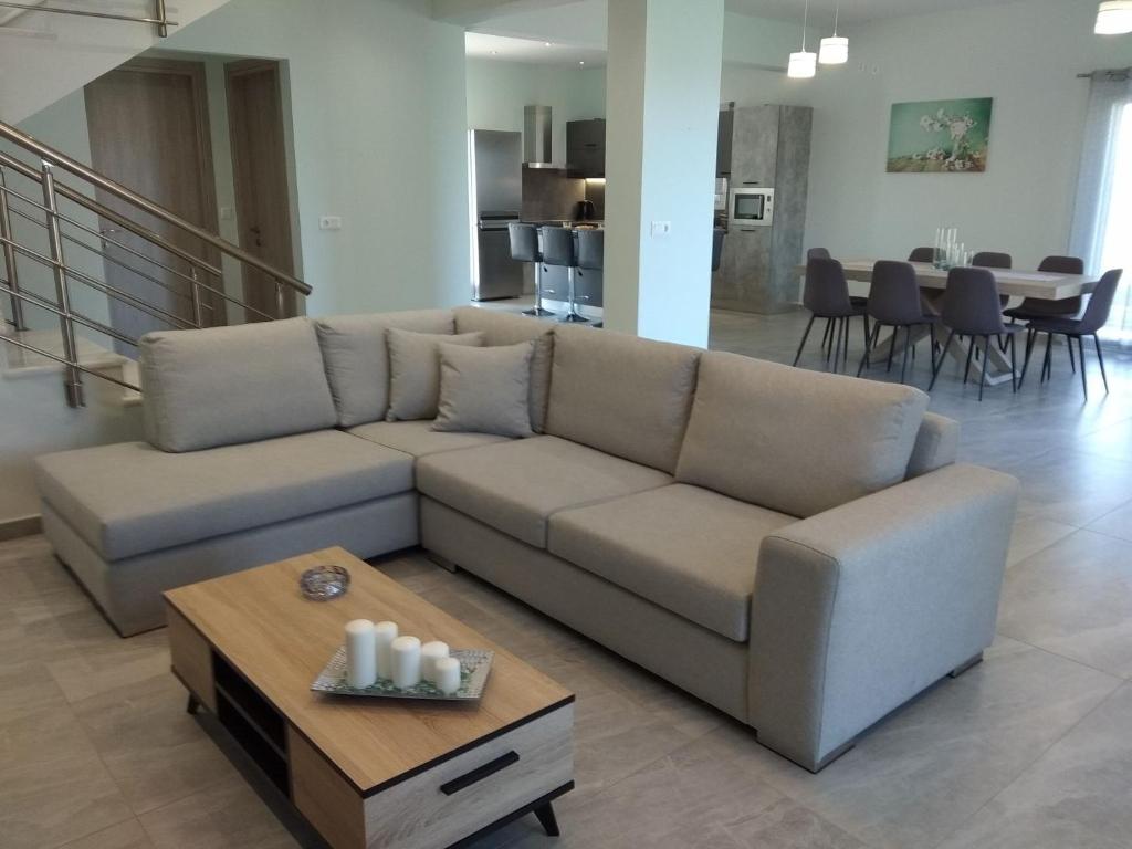 Posezení v ubytování Spiridoula Luxury Villa