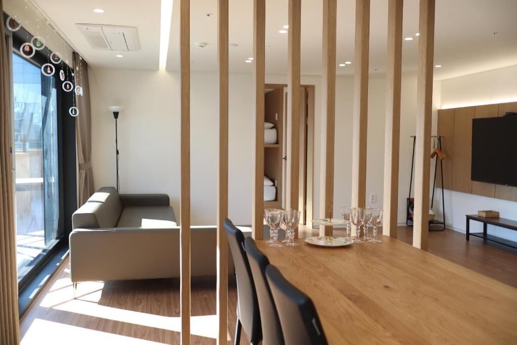 TV a/nebo společenská místnost v ubytování Hotel Kyungsung