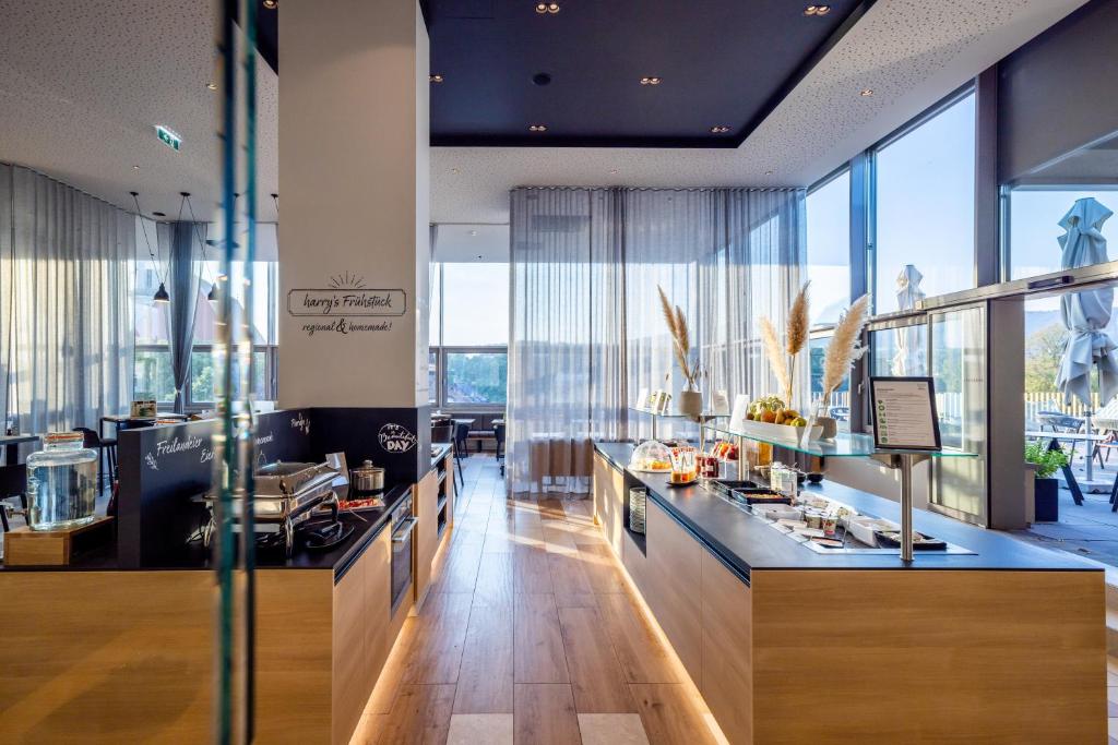 Restoran või mõni muu söögikoht majutusasutuses harry's home Steyr hotel & apartments