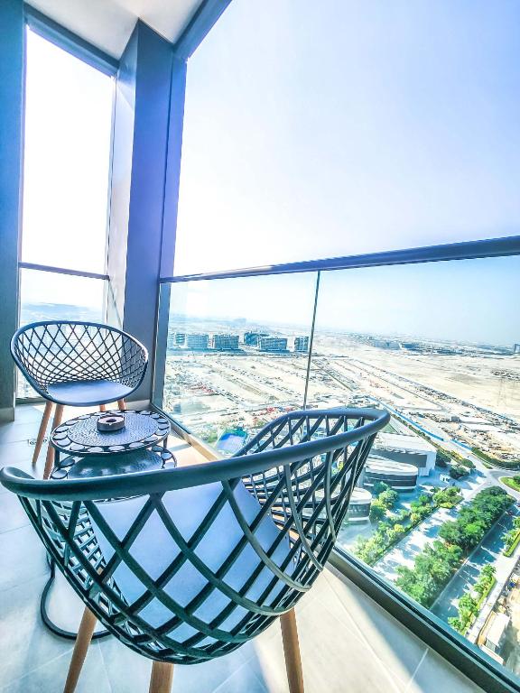 STAY BY LATINEM Luxury 2BR Holiday Home CV A2509 near Burj Khalifa، دبي –  أحدث أسعار 2024