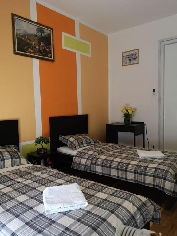 Postel nebo postele na pokoji v ubytování Firenze inn 21 Florence