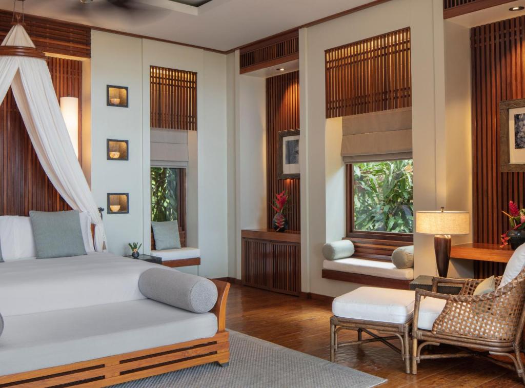 Posezení v ubytování Anantara Maia Seychelles Villas