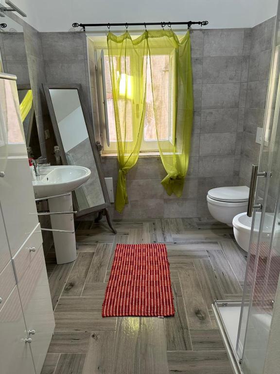 Casa vacanze su sorighe. - Camera Familiare Con Bagno