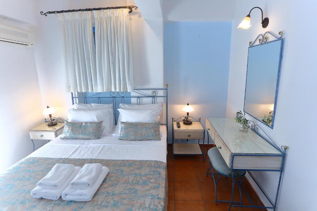 Vathi Hotel Apartment Hotel - Family One-Bedroom Apartment With Sea View
