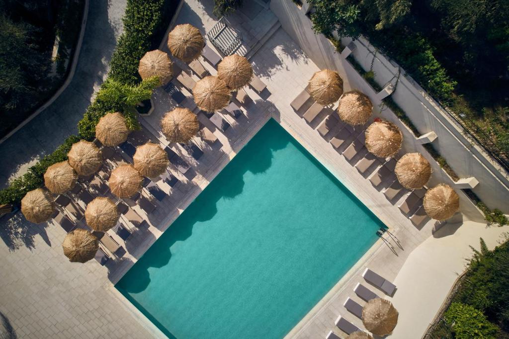Bazén v ubytovaní Altura Hotel Zakynthos alebo v jeho blízkosti