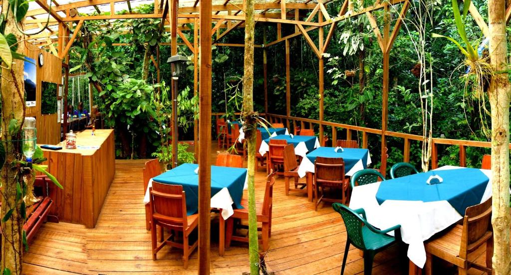 Restaurace v ubytování Hotel Wagelia Espino Blanco