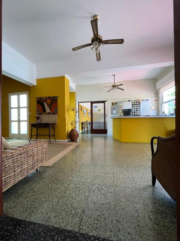 Kuchyň nebo kuchyňský kout v ubytování Hotel Tamariz