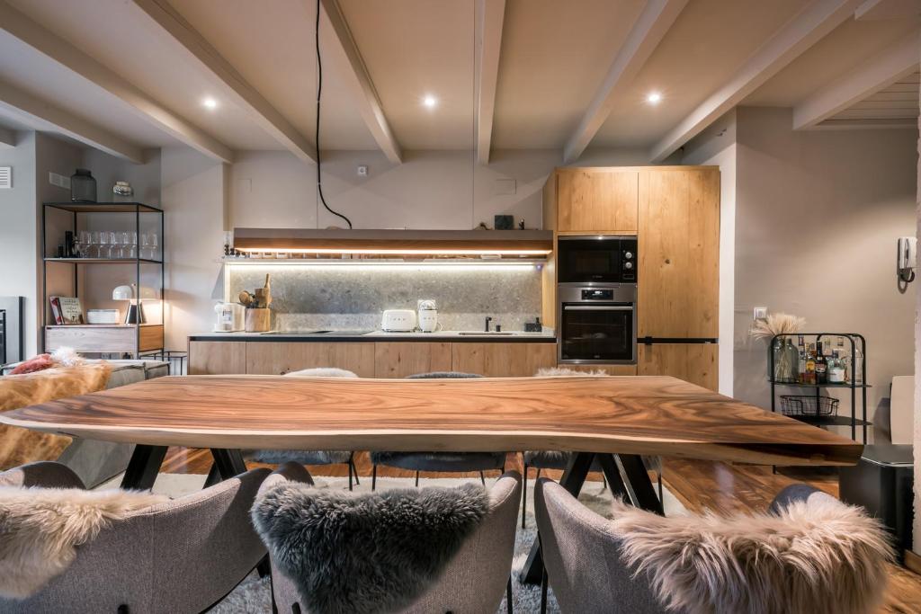A kitchen or kitchenette at Muntanyos by Totiaran