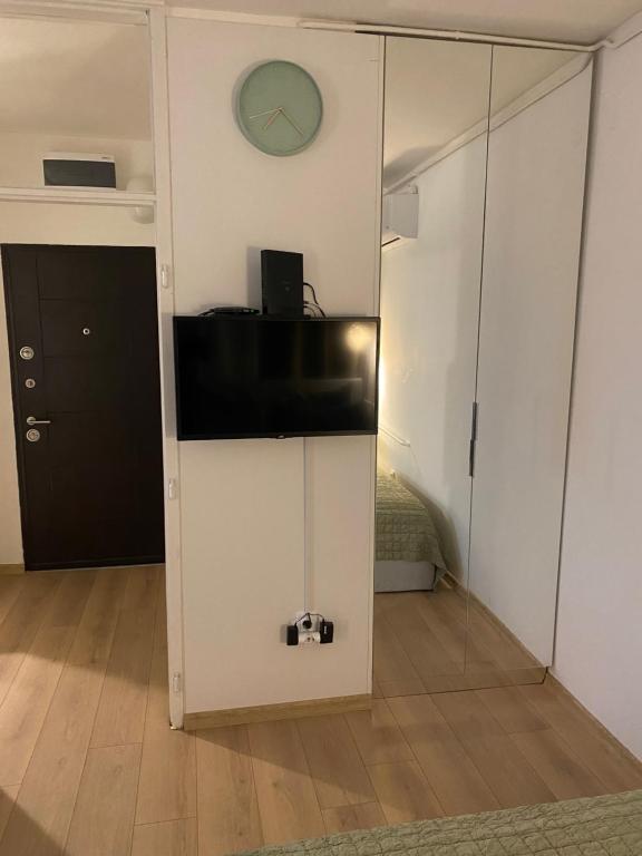 TV a/nebo společenská místnost v ubytování Smart lux