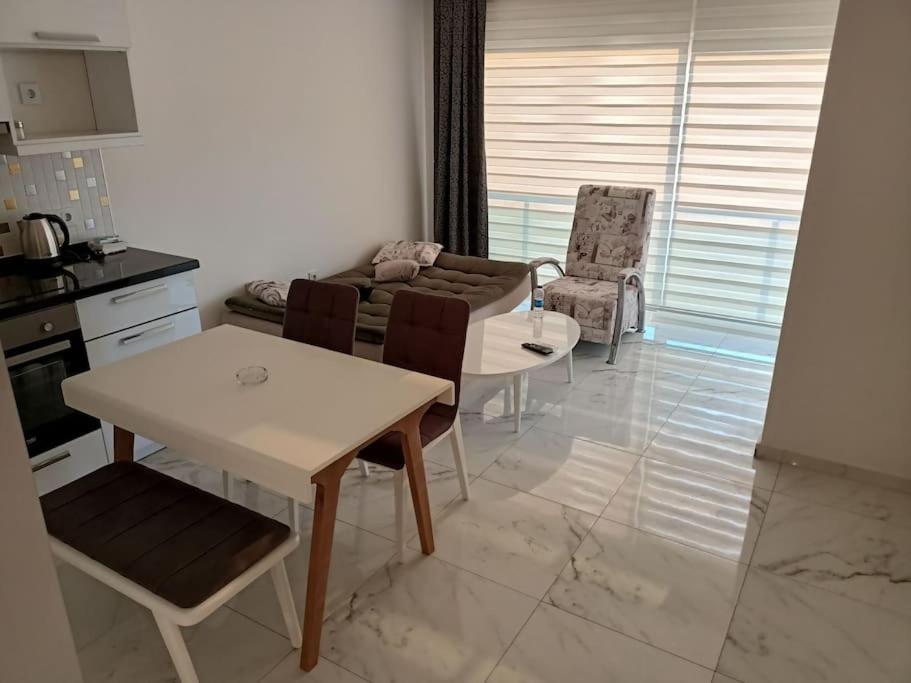 Elite Life 4 sitesi,1+1 açık ve kapalı havuzlu site içerisinde kiralık daire