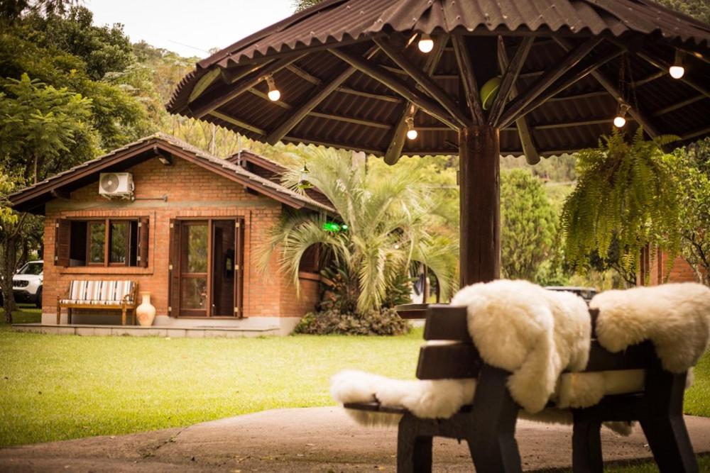 Zahrada ubytování Pousada do Salto Ventoso / Serra Gaúcha Casa 1