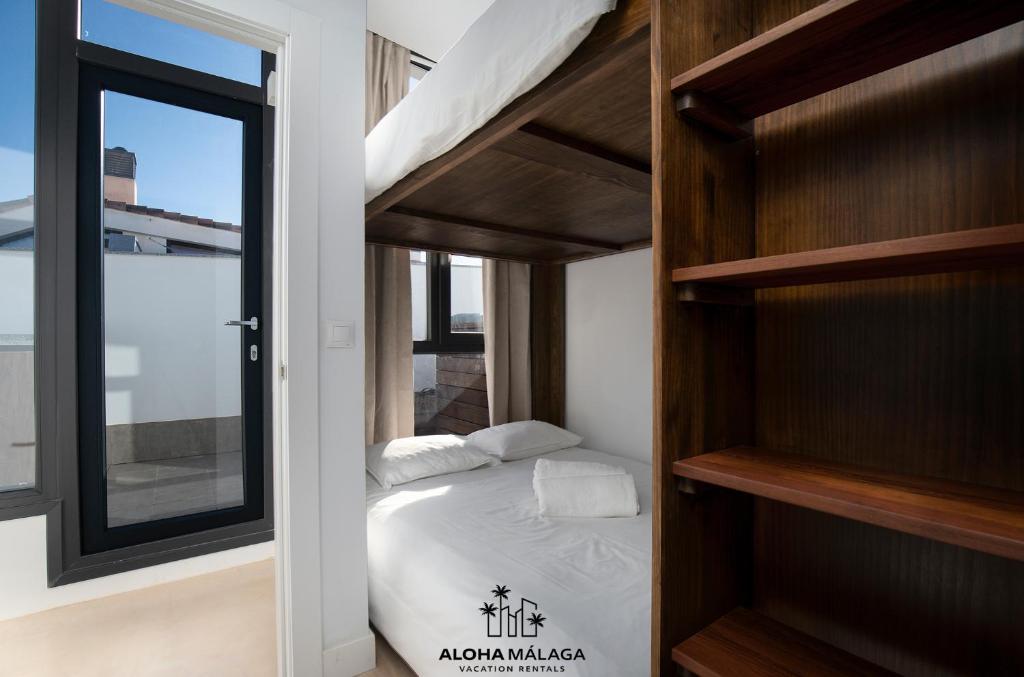 Posteľ alebo postele v izbe v ubytovaní Luxury Duplex with Pool and Padel Court in Town