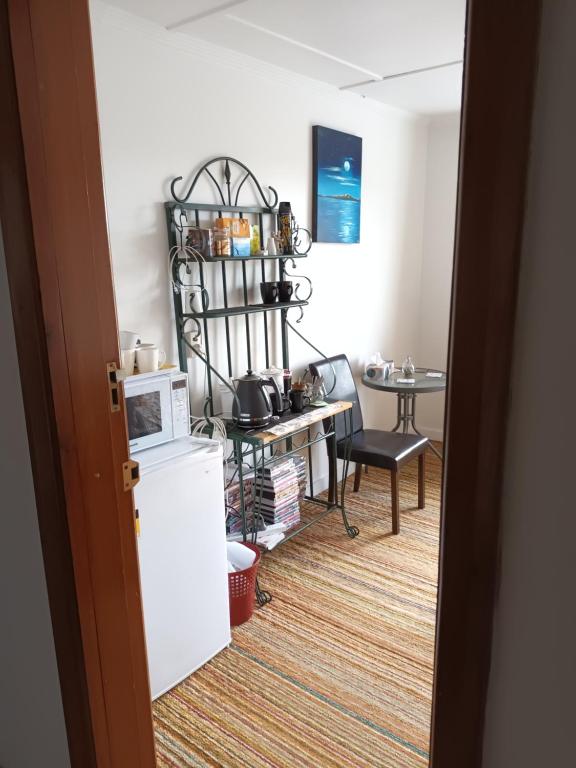 Ahaura Hotel - Resim 9