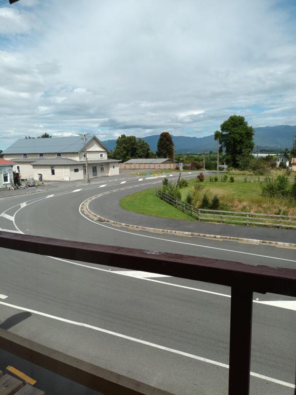 Ahaura Hotel - Resim 13