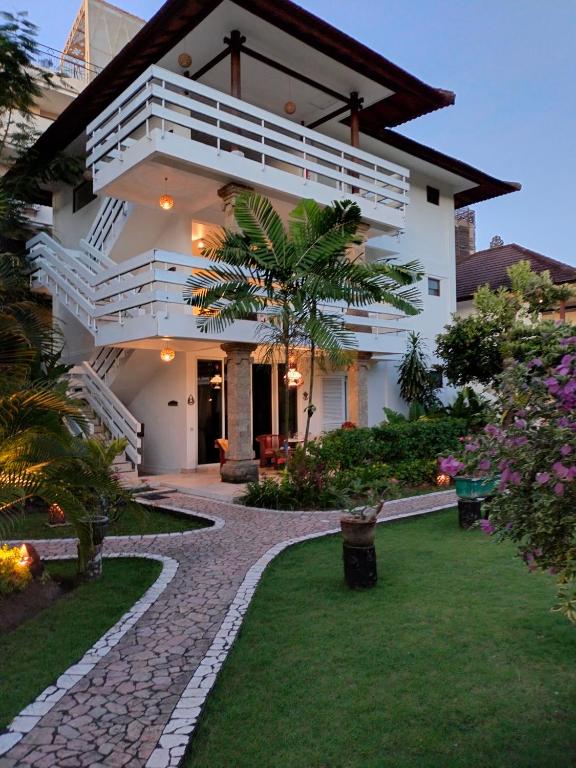 Zahrada ubytování Grand Kumala Hotel - Hotel Kumala Legian Kuta Bali