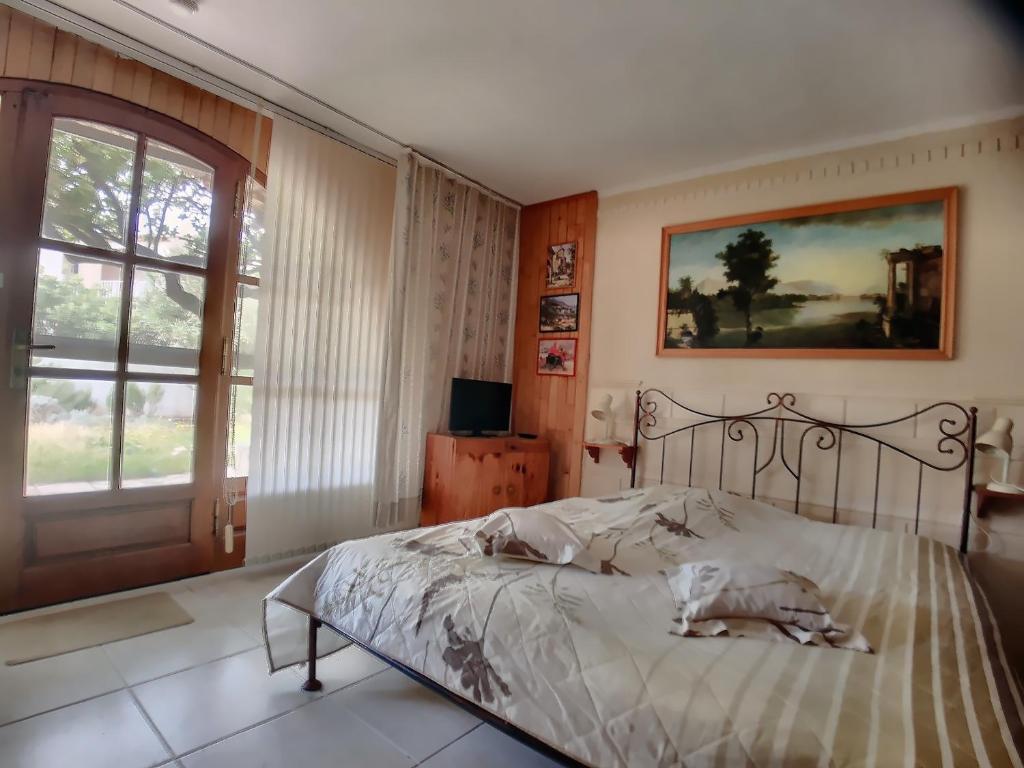 Studio cosy 22m², face plage, jardin, centre village. - FR-1-475-56 - Studio