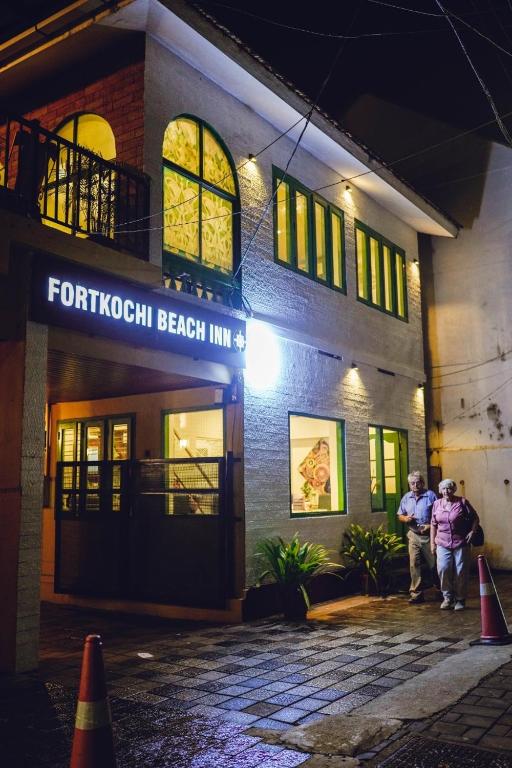 Hosté ubytování Fortkochi Beach Inn