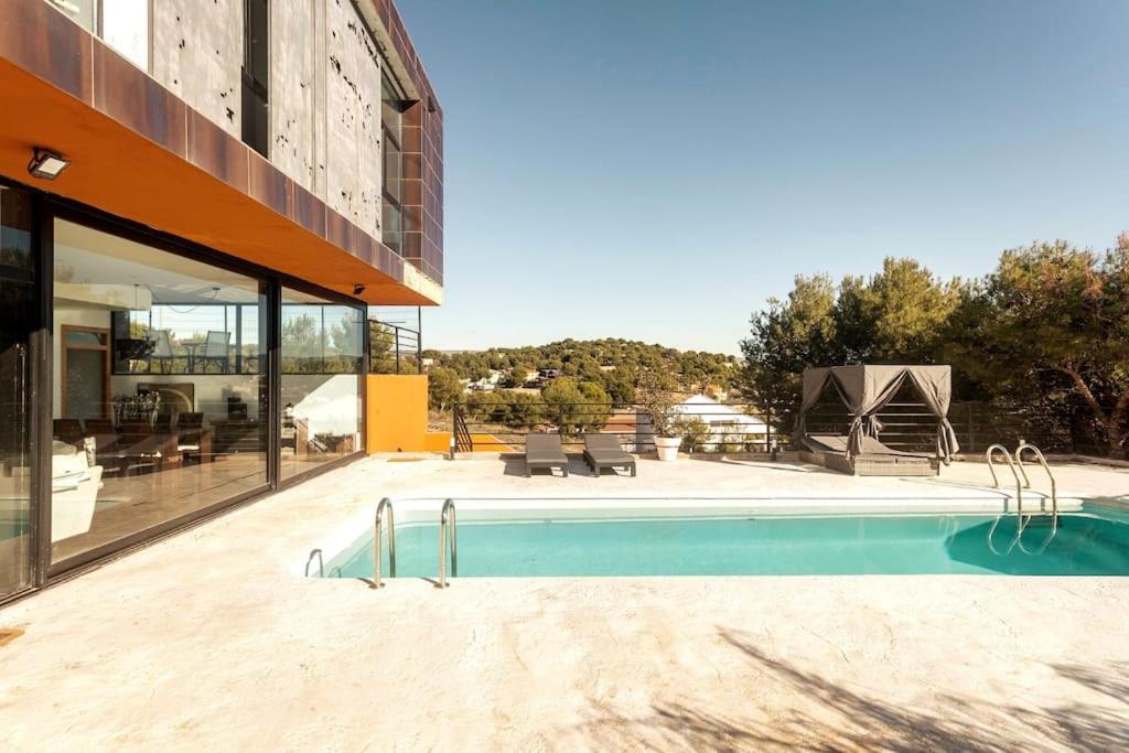 RENACER, Valencia a 30 minutos, Piscina y casa privadas para ...