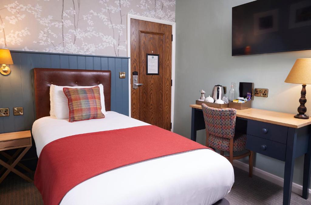 Castle Hotel by Chef & Brewer Collection - 