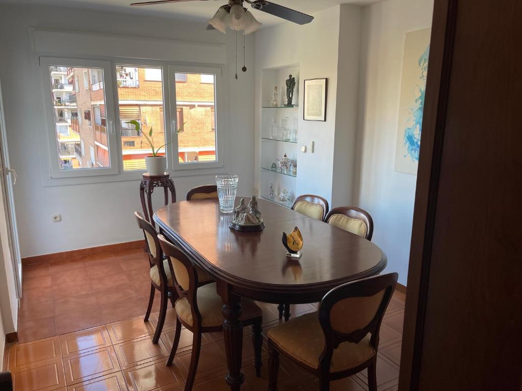 Fotografia z galérie ubytovania Apartamento Ravel Playa Málaga v destinácii Málaga