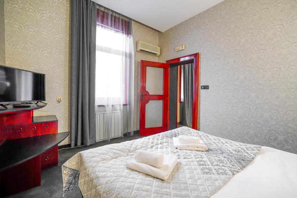 Hotel Central Club Sofia - Suite - Acceso Gratuito Al Spa