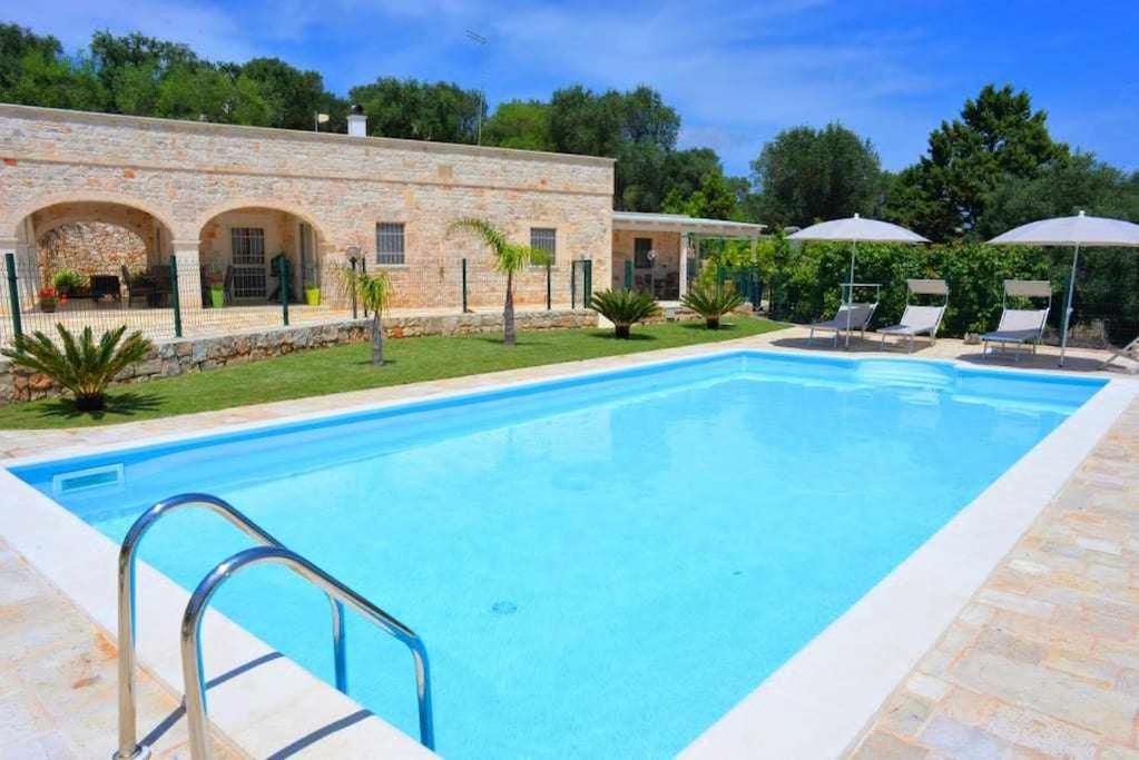 Piscina di Villa Chiaretta with exclusive pool o nelle vicinanze