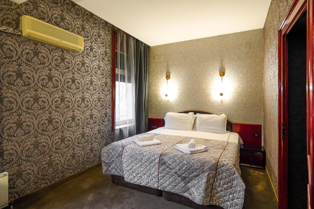 Hotel Central Club Sofia - Deluxe Double Room - Acceso Gratuito Al Spa