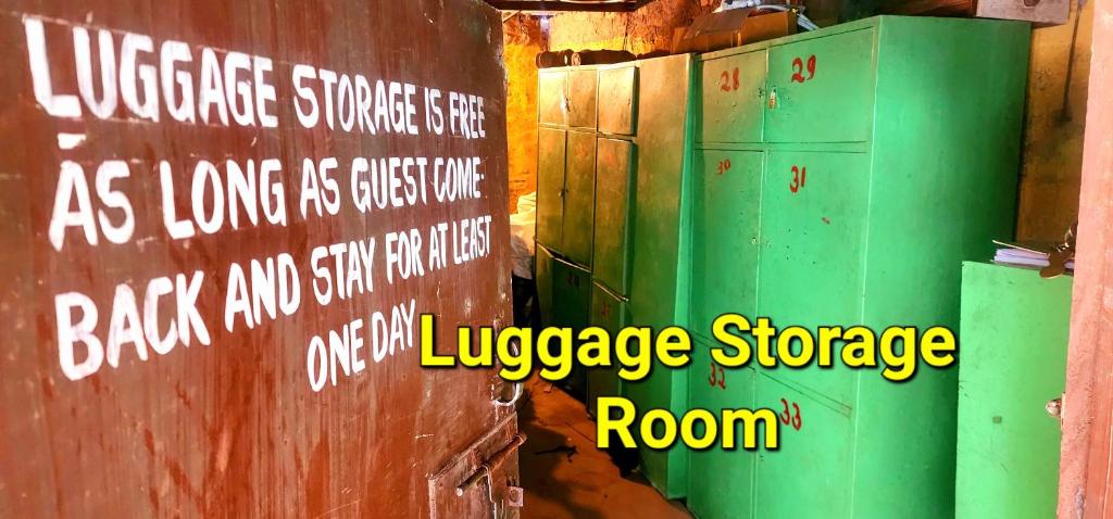 Kiwi Backpackers Hostel Pokhara 면허증, 상장, 서명, 기타 문서