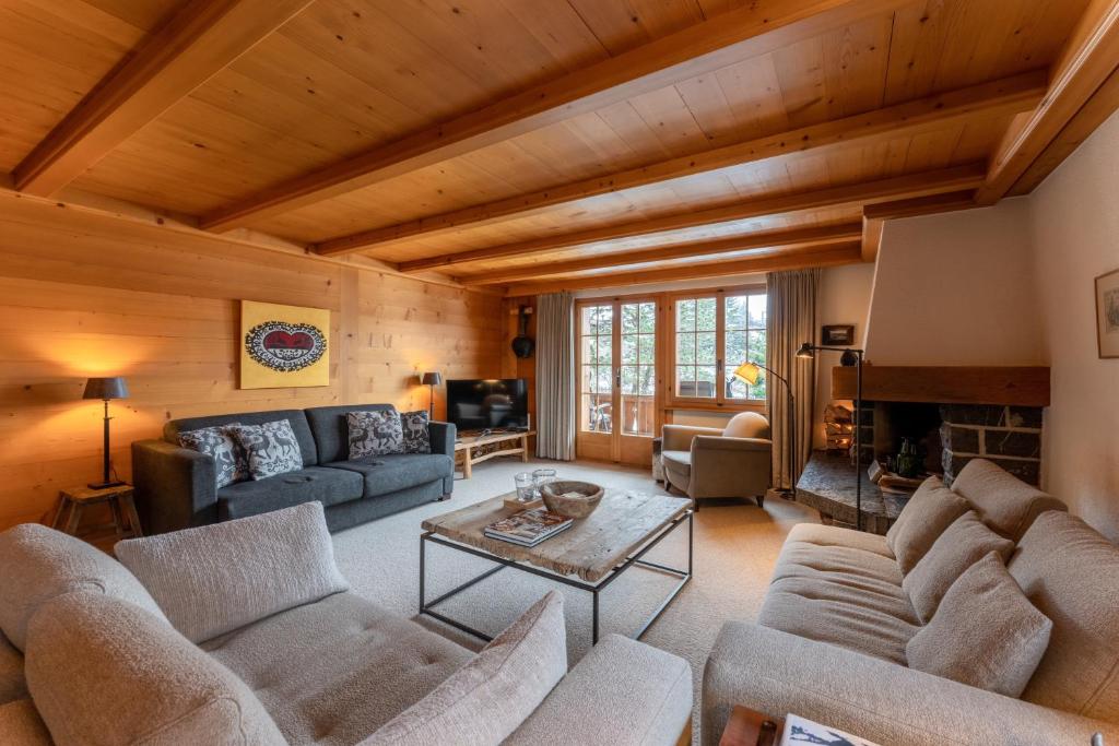 Posezení v ubytování Cozy Place in Gstaad center