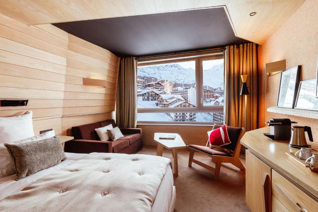 Postel nebo postele na pokoji v ubytování Altapura Hôtel & Spa Val Thorens