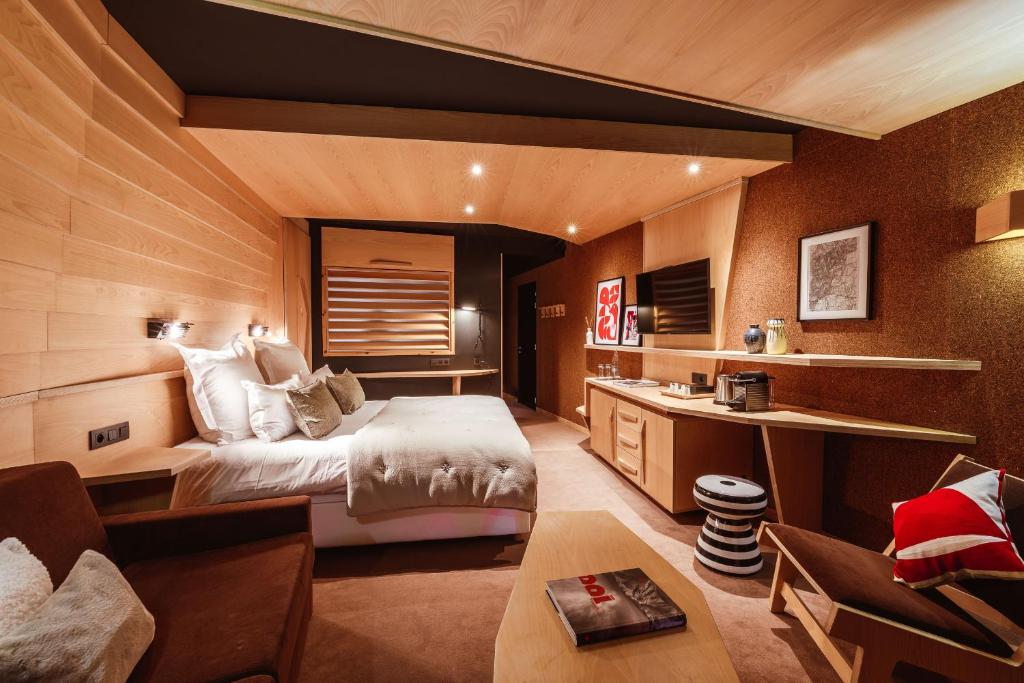 Postel nebo postele na pokoji v ubytování Altapura Hôtel & Spa Val Thorens